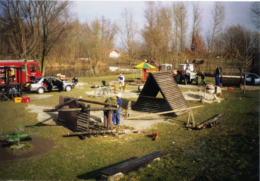 1971Kinderspielplatz