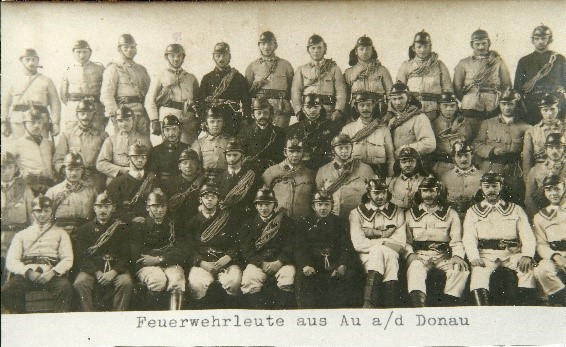 FeuerwehrmitgliederausAuanderDonau